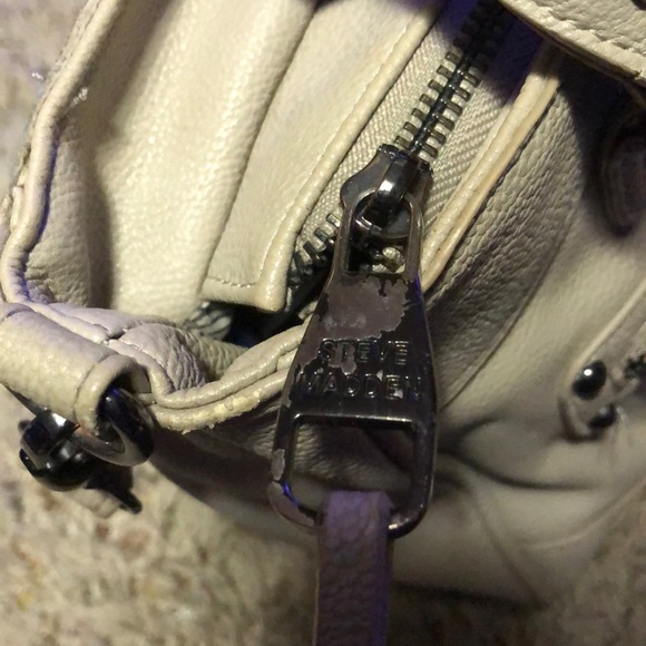 Steve Madden faux leather light grayish color bag - Picture 9 of 11